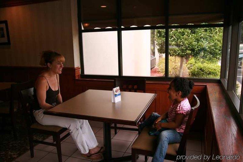 Quality Inn Lumberton Restaurant bilde